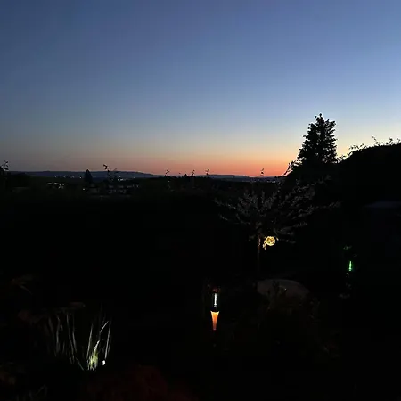 Kleine Perle Mit Bodenseeblick Und Sonnenterrasse شقة دايزندورف