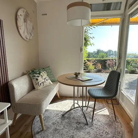 Kleine Perle Mit Bodenseeblick Und Sonnenterrasse دايزندورف