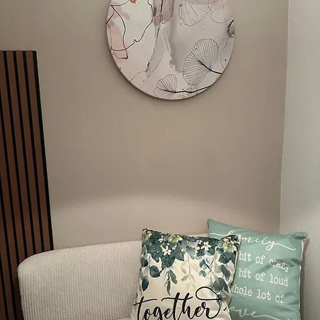 Kleine Perle Mit Bodenseeblick Und Sonnenterrasse Apartment *