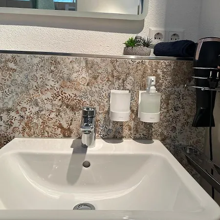 Kleine Perle Mit Bodenseeblick Und Sonnenterrasse