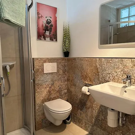 Kleine Perle Mit Bodenseeblick Und Sonnenterrasse Апартаменты