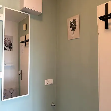 Kleine Perle Mit Bodenseeblick Und Sonnenterrasse Дайзендорф