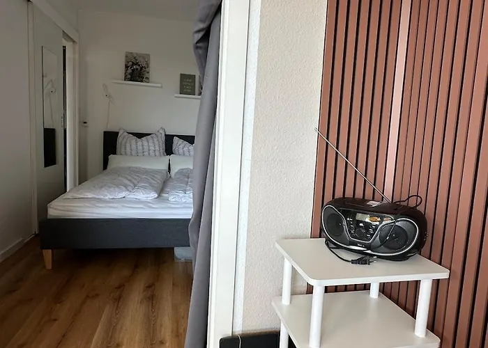 Kleine Perle Mit Bodenseeblick Und Sonnenterrasse Daisendorf