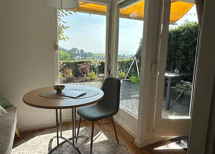 Kleine Perle Mit Bodenseeblick Und Sonnenterrasse アパート *