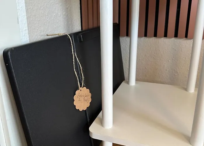 Kleine Perle Mit Bodenseeblick Und Sonnenterrasse アパート