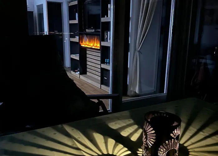 Kleine Perle Mit Bodenseeblick Und Sonnenterrasse Daisendorf