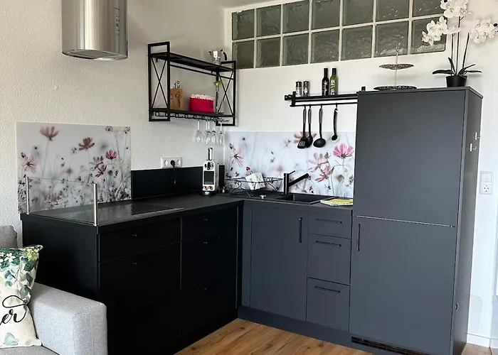 Appartement Kleine Perle Mit Bodenseeblick Und Sonnenterrasse